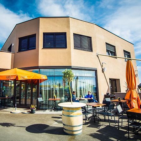 فندق Cafe-Restaurant Leo كالسدورف باي غراتس المظهر الخارجي الصورة